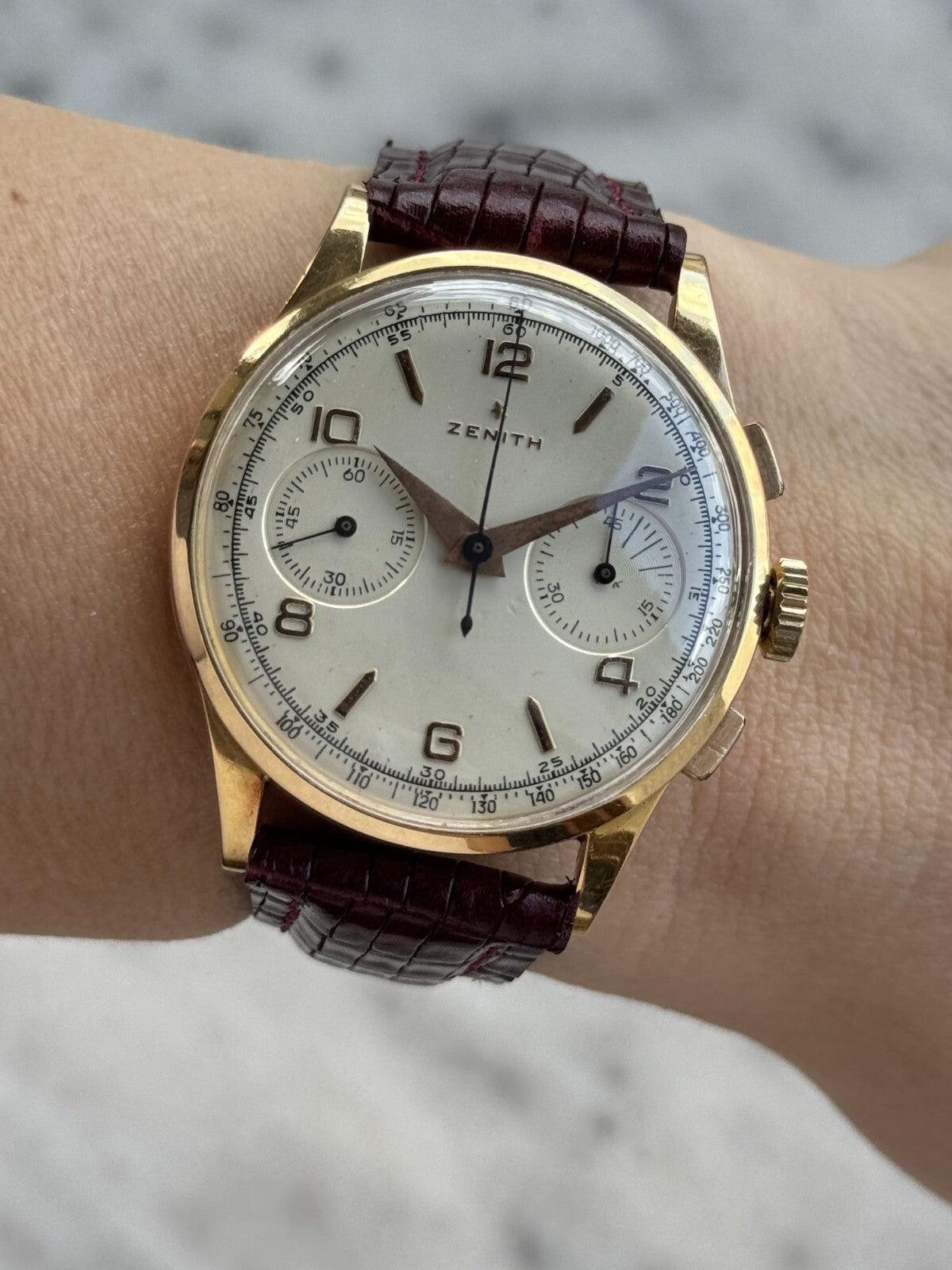 Vintage Zenith Chronograph Cal. 156 18K Gold 37.5mm