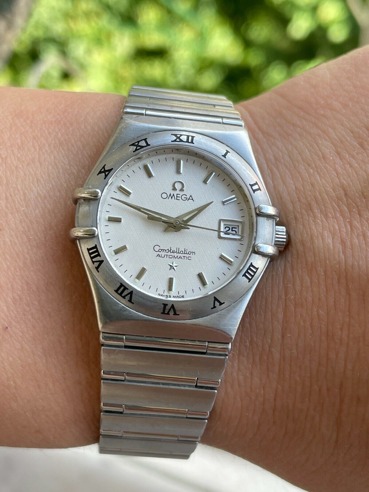 Omega Constellation 766.1201 Ladies Automatic Date 28mm