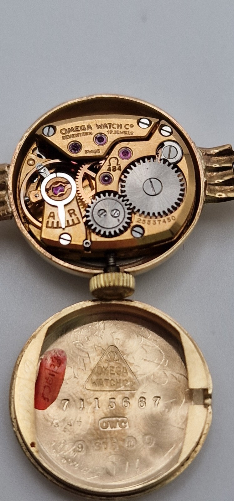 Vintage Omega 9ct Gold Ladies Watch on Gold Bracelet, 1967