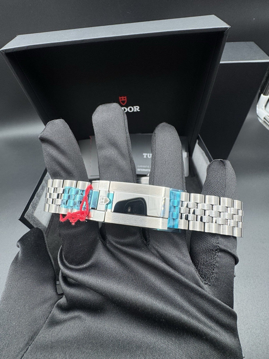 Tudor Black Bay 54 79000-0001 Lagoon Blue 37mm Steel, Unworn