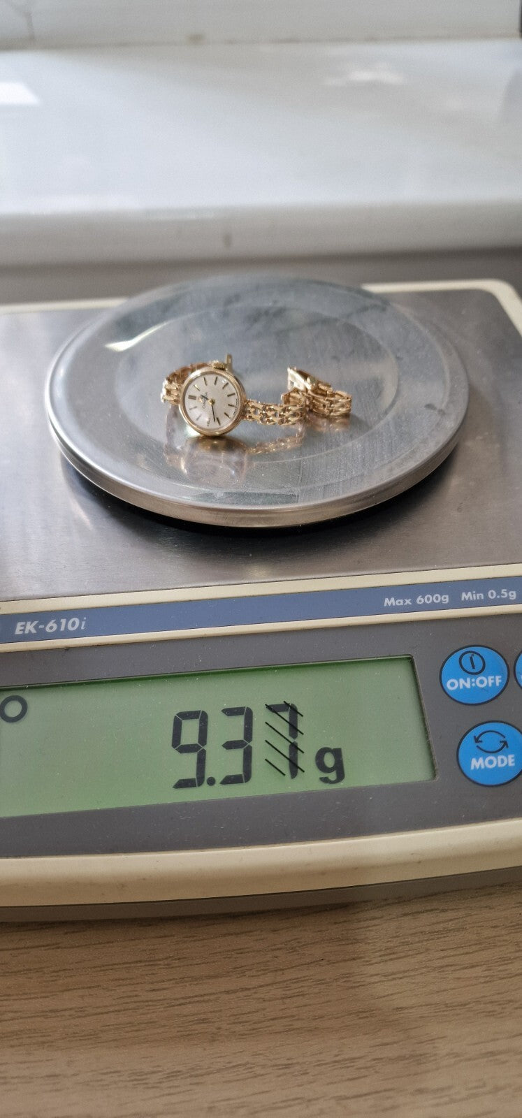 Vintage Omega 9ct Gold Ladies Watch on Gold Bracelet, 1967