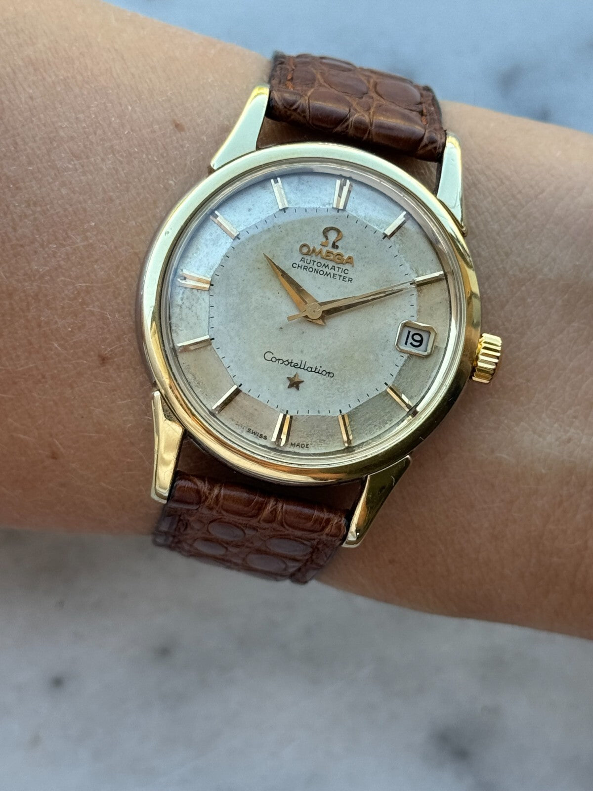 Vintage Omega Constellation 'Pie Pan' Automatic 34mm Gold & Steel