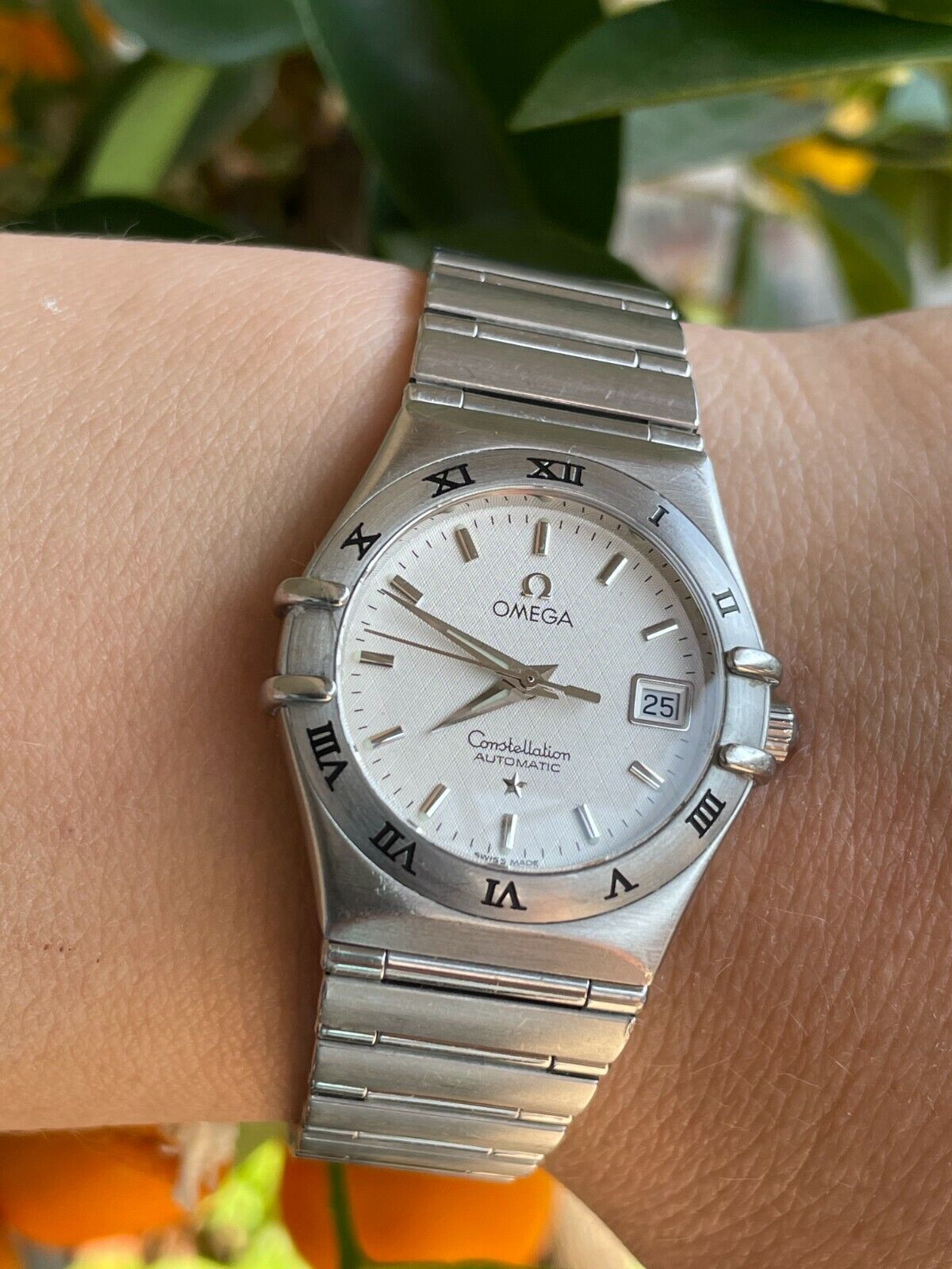 Omega Constellation 766.1201 Ladies Automatic Date 28mm