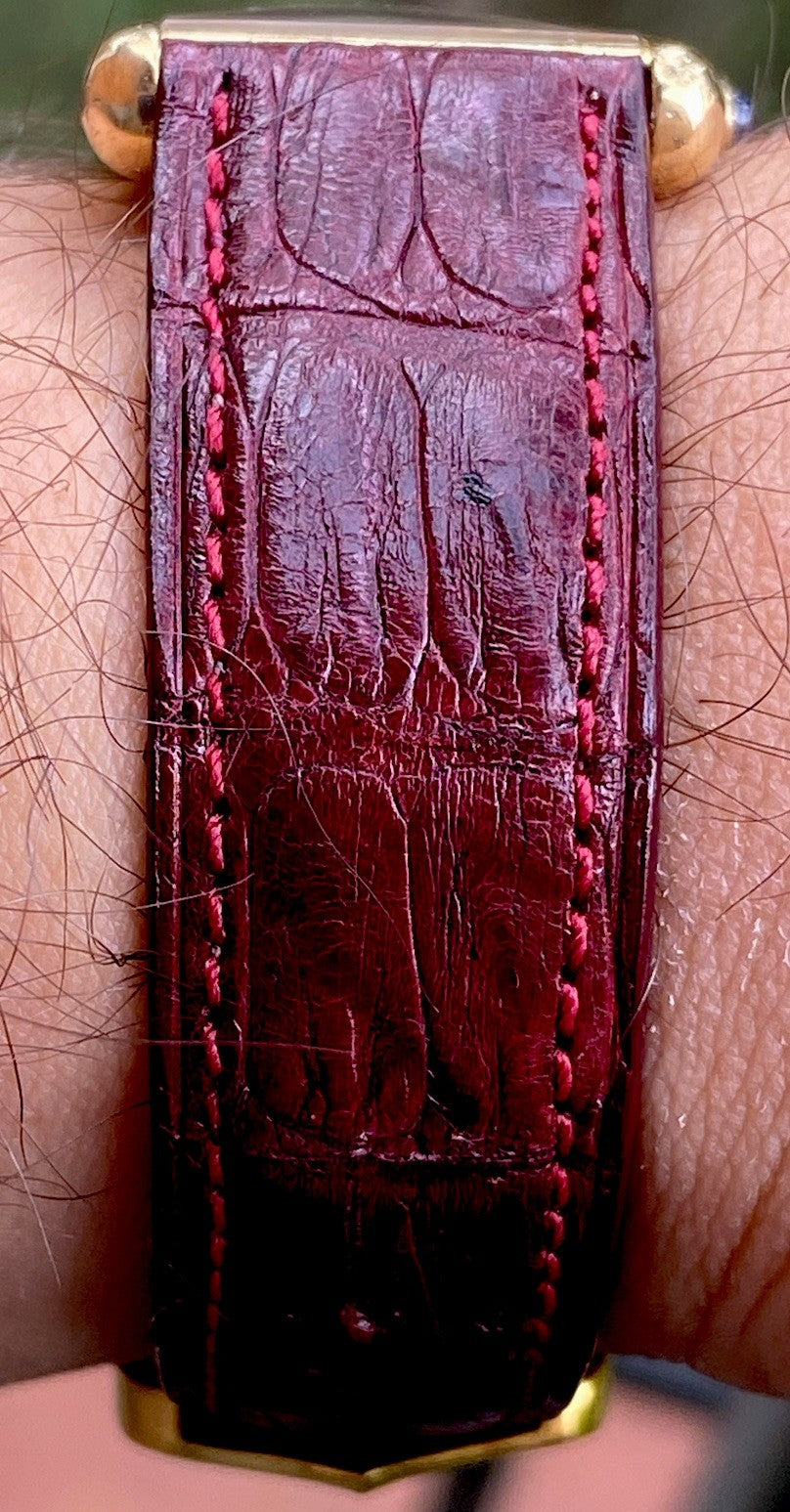 Must de Cartier Tank LM Manual Wind Burgundy Spiderweb Dial