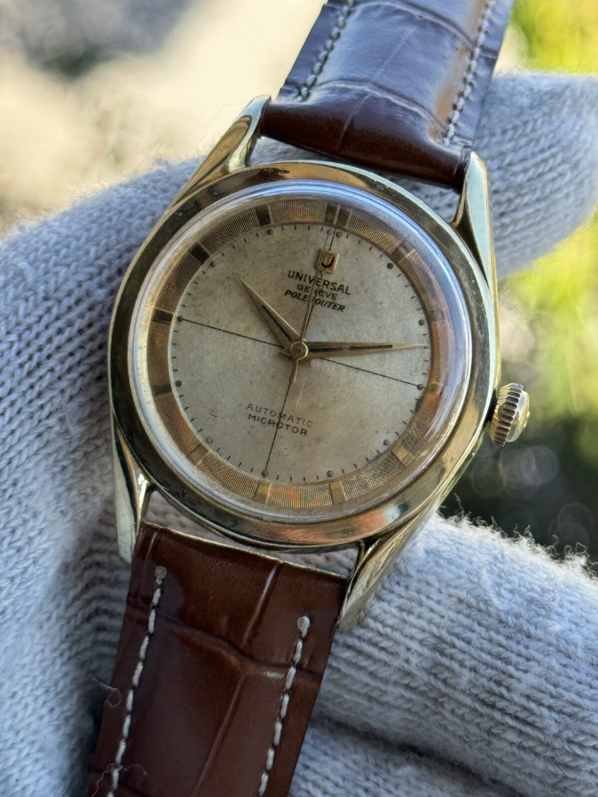 Vintage Universal Genève Polerouter Micro-Rotor Cal. 215