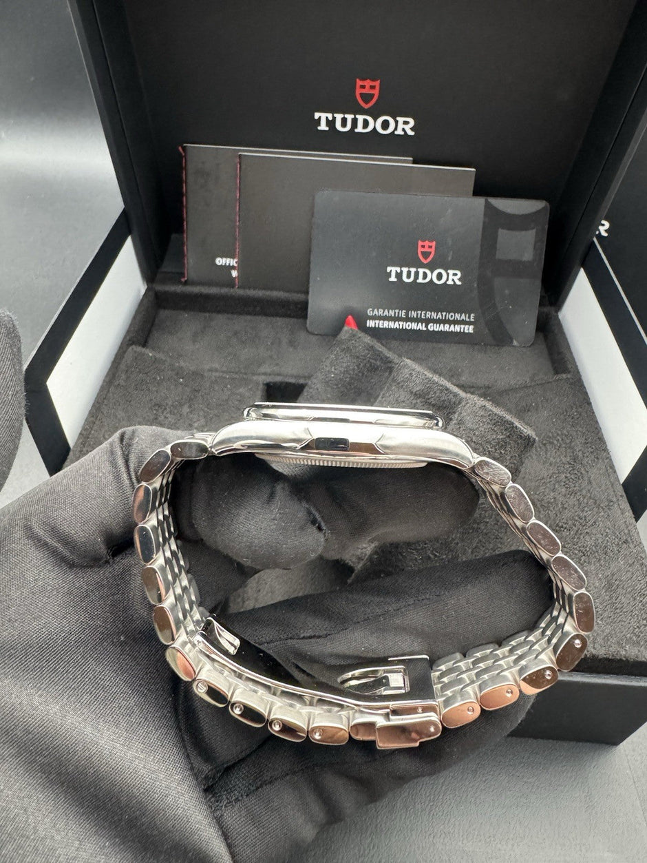 Tudor 1926 Luna M91560-0002 39mm Moon Phase Blue Dial, New