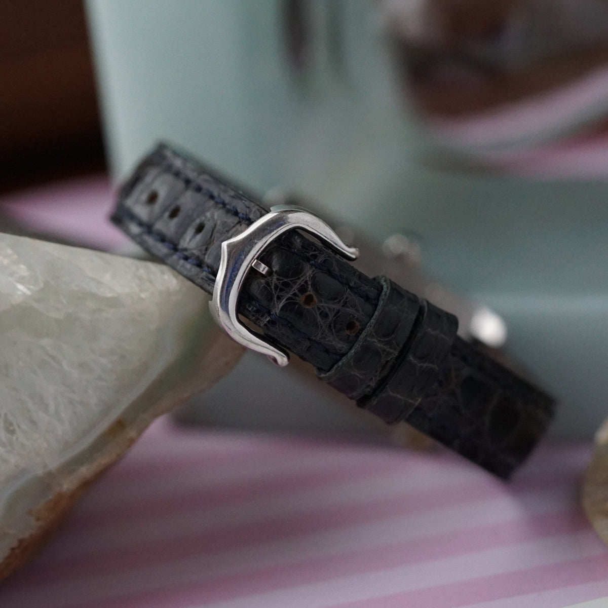 Cartier Tank Américaine 1713 18K White Gold Quartz Ladies