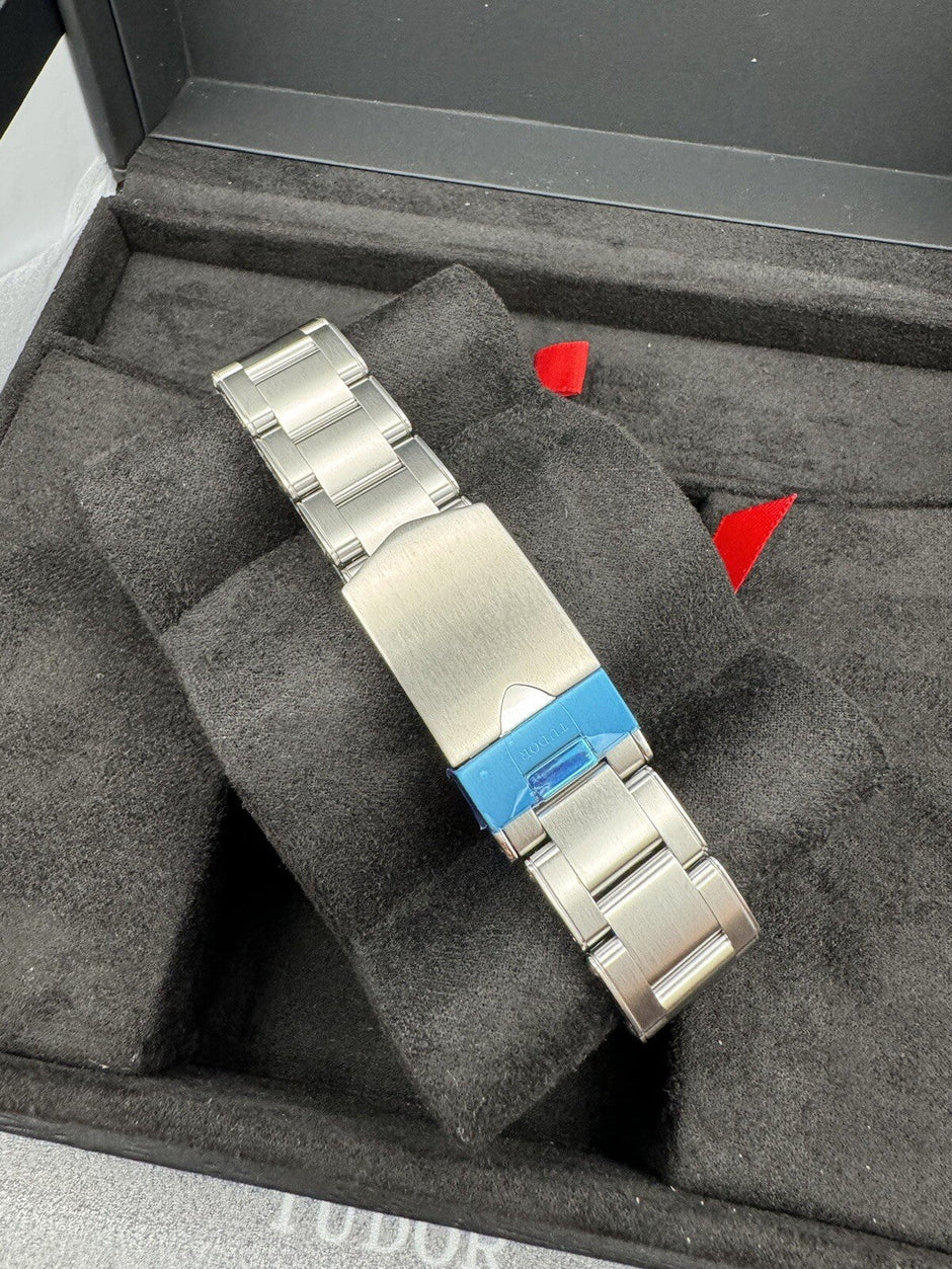 Tudor Black Bay 58 79030B Blue Dial 39mm Steel, Full Kit
