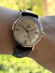 Vintage Omega Seamaster De Ville Cal. 562 14K Gold Bezel