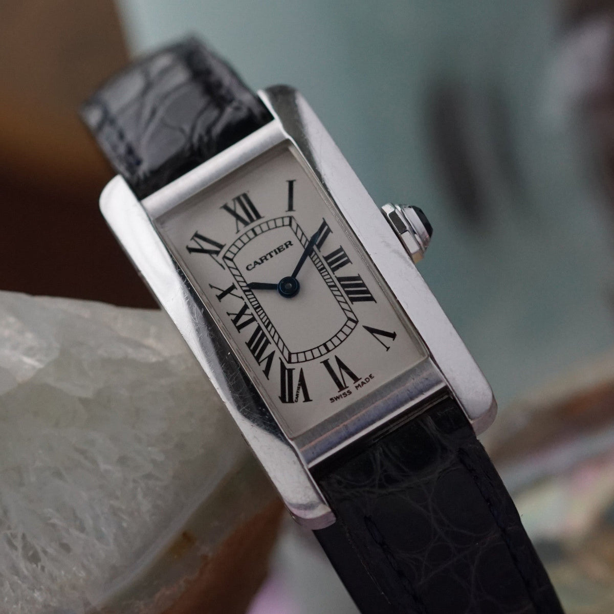 Cartier Tank Américaine 1713 18K White Gold Quartz Ladies