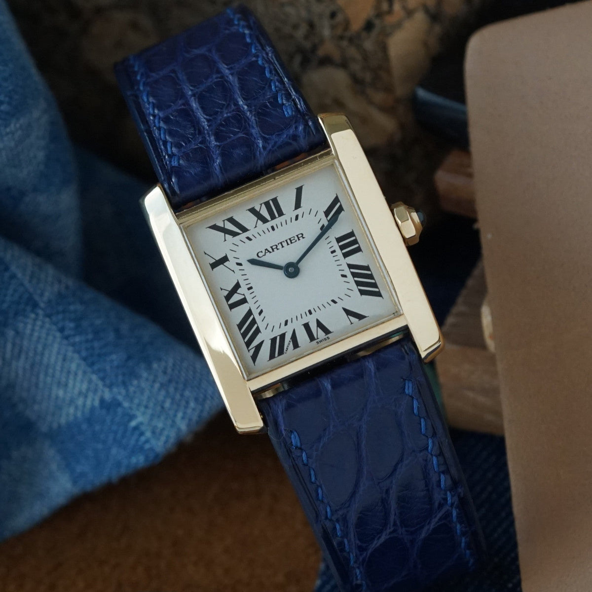 Cartier Tank Française W5000356 18K Yellow Gold Quartz 25mm