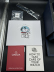 Omega Speedmaster Silver Snoopy Award 310.32.42.50.02.001