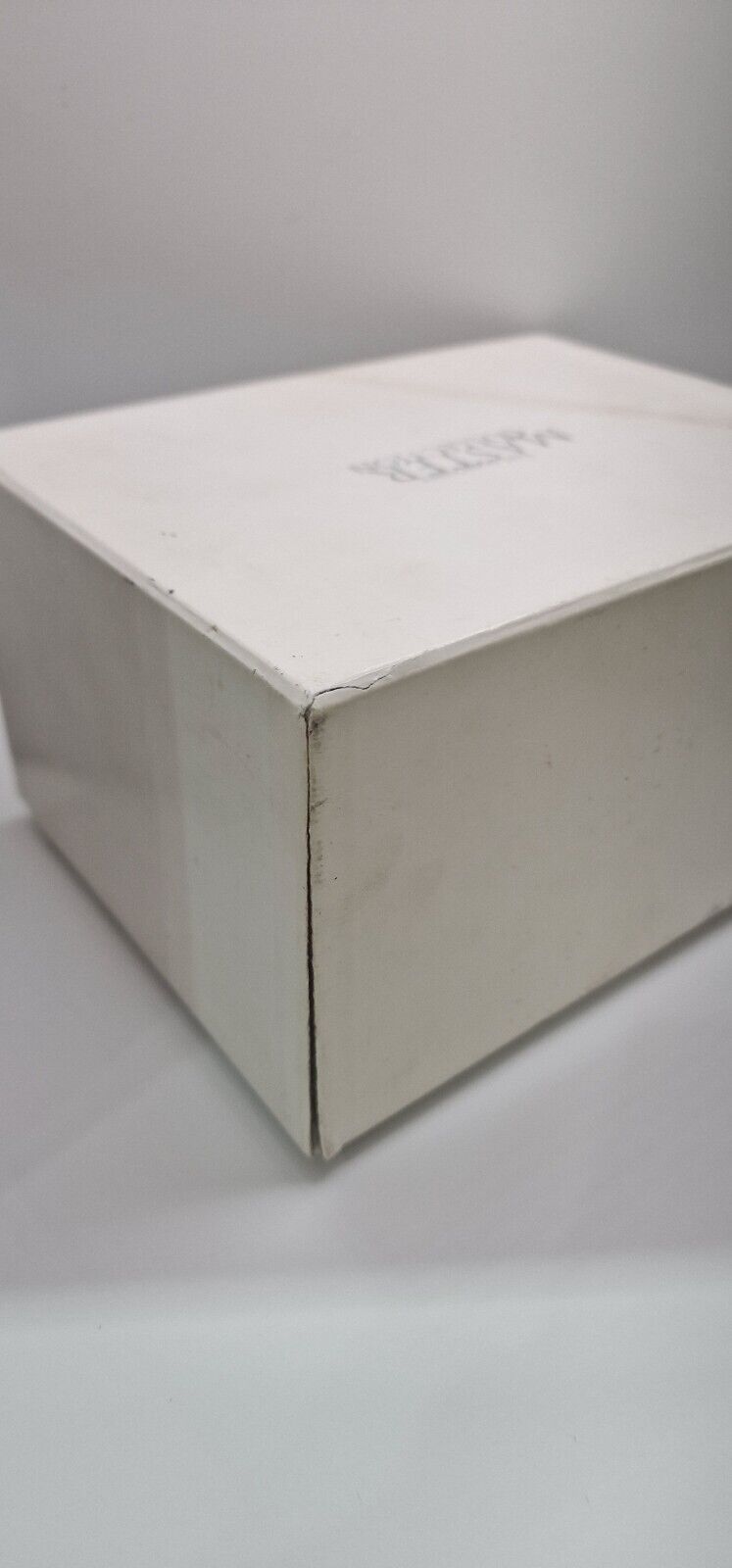 Vintage Longines Présence 9ct Gold Salmon Dial, Longines Box