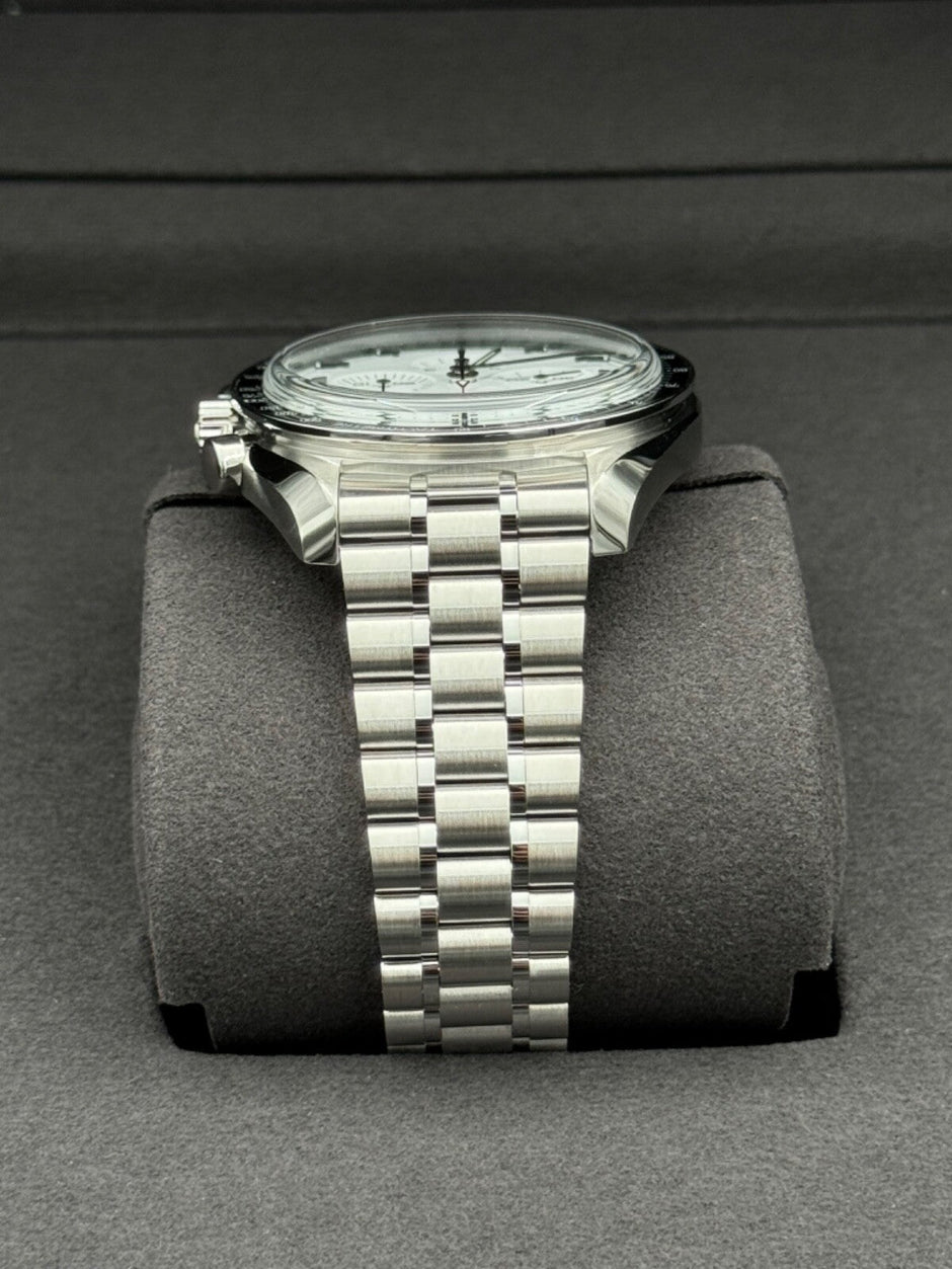 Omega Speedmaster Moonwatch 310.30.42.50.04.001 White Dial