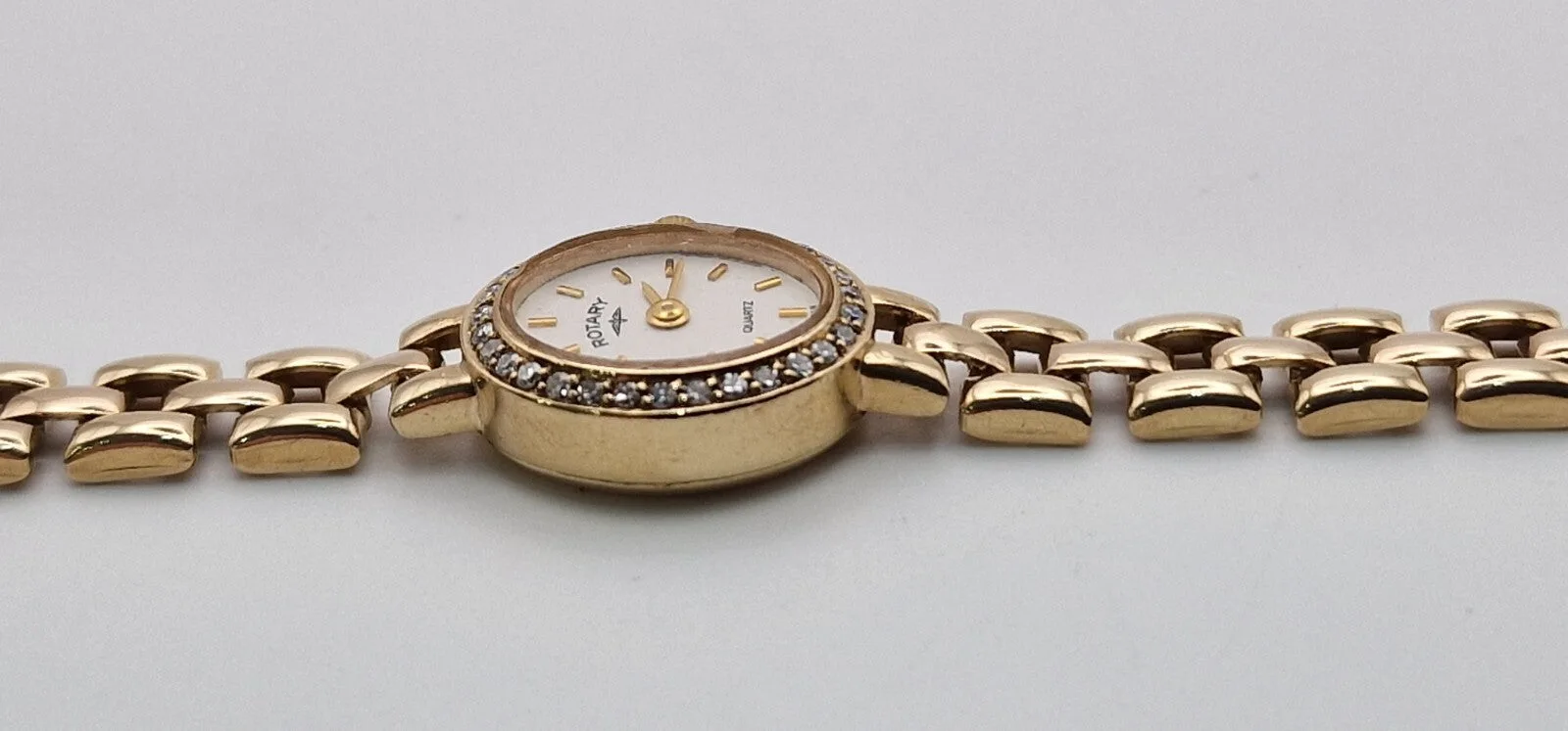 Rotary 9ct Gold Diamond Bezel Ladies Watch – photo 10