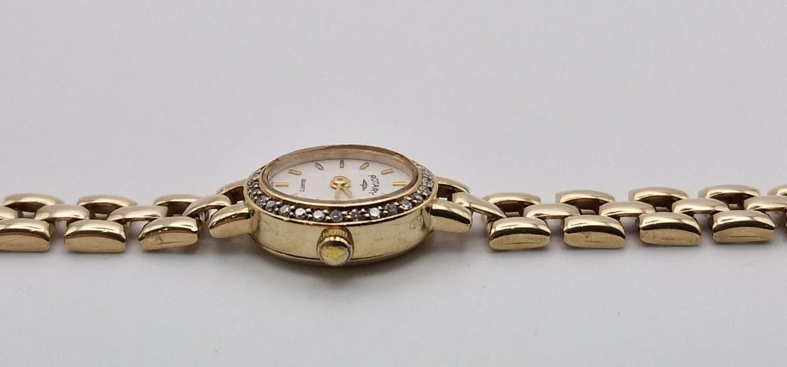 Rotary 9ct Gold Diamond Bezel Ladies Watch – photo 9