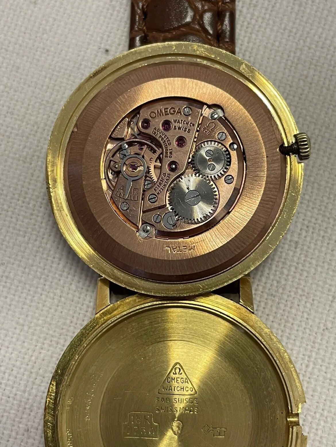 Omega 18K Gold Manual Wind Watch, Cal. 620 – photo 13