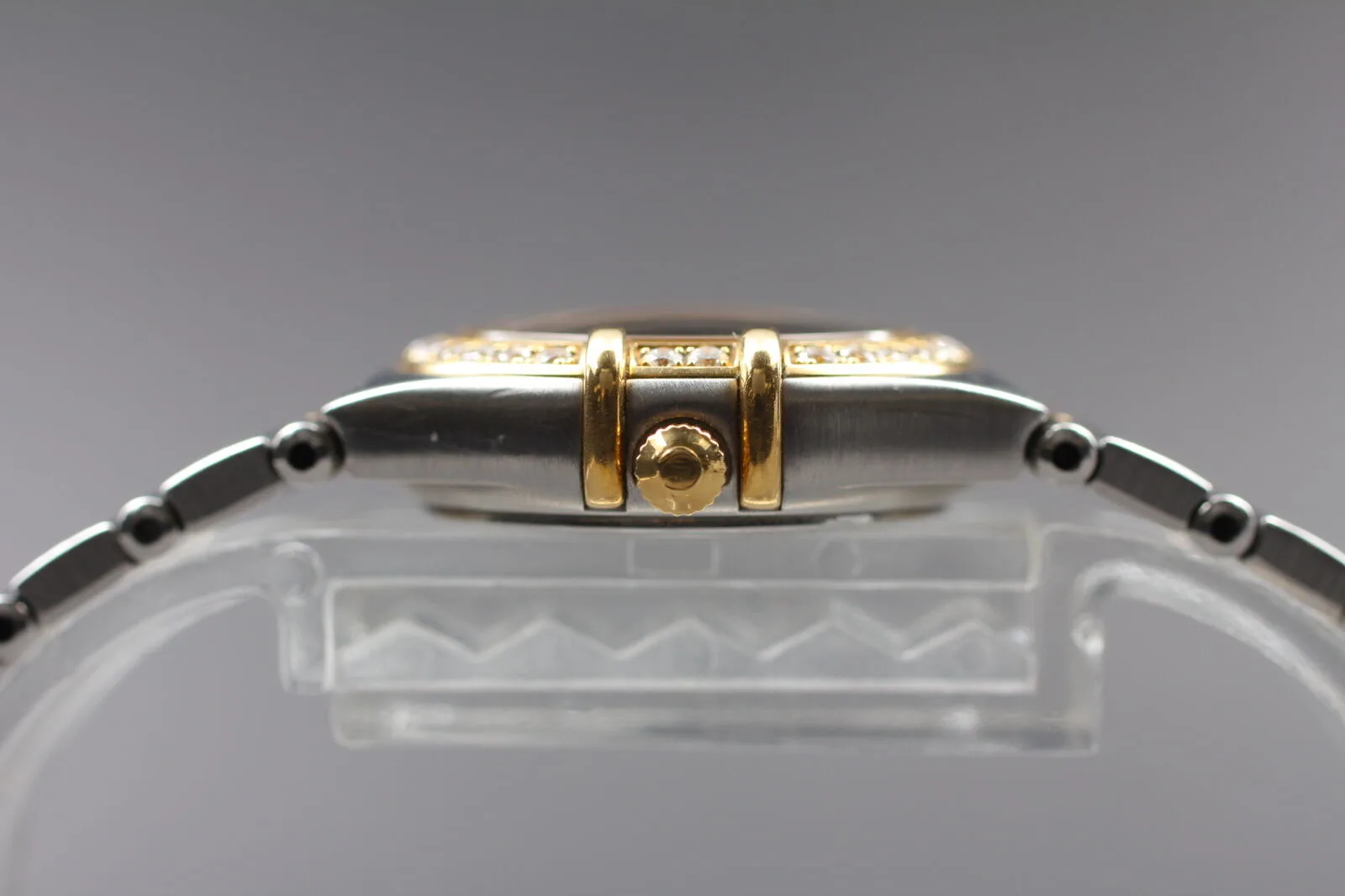 Omega Constellation 18K Gold Diamond Watch – photo 3
